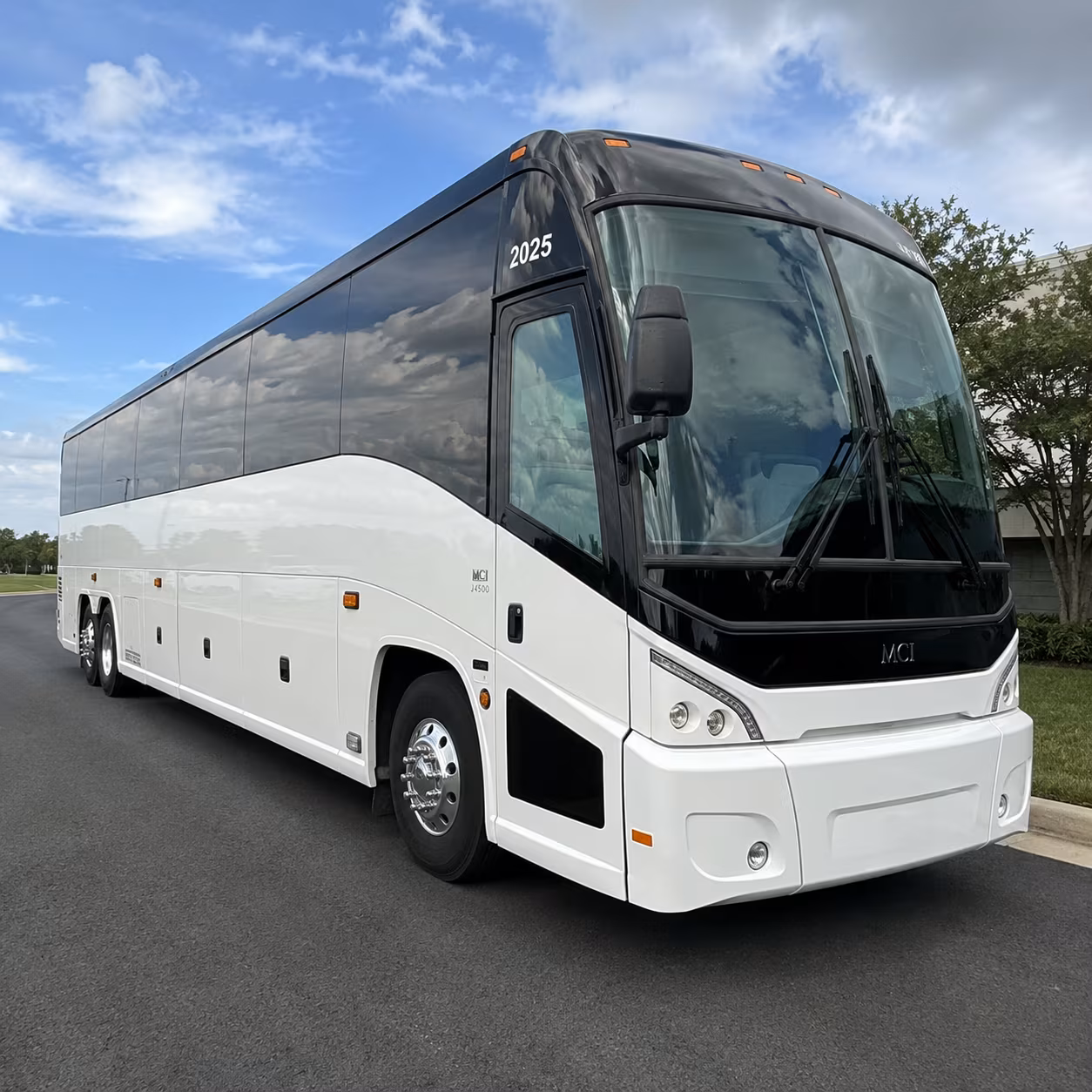 affordable new haven wedding charter bus prices for every budget