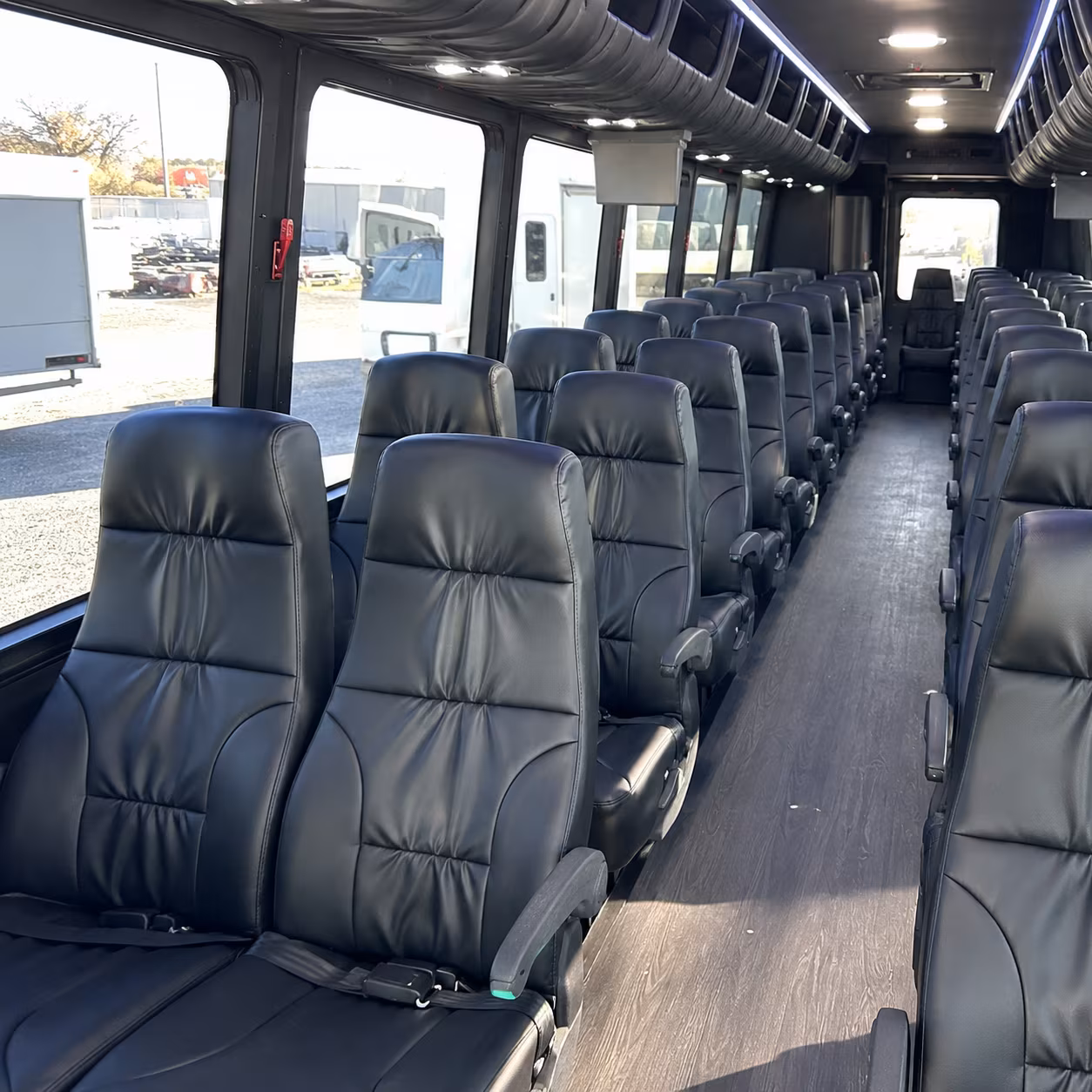new haven airport shuttle bus rentals for private groups