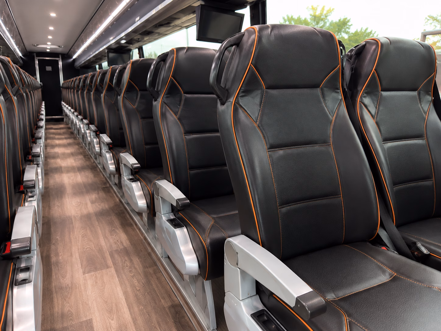 new haven construction and film crew shuttle buses