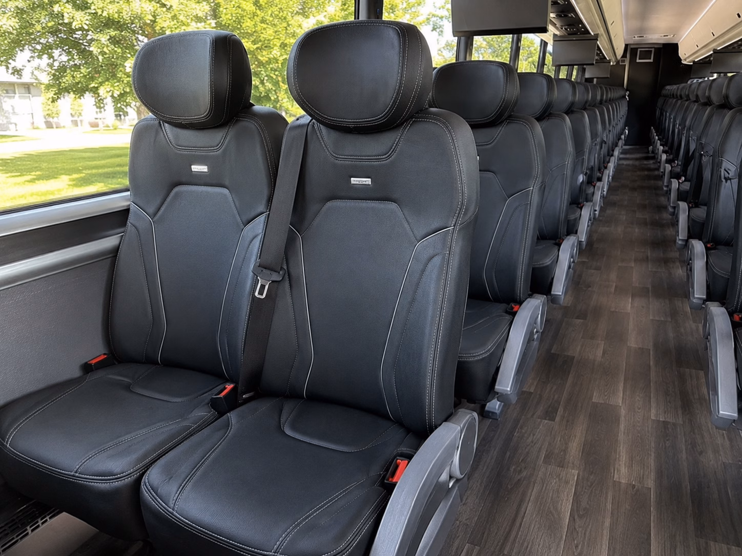 new haven historic tour bus rentals