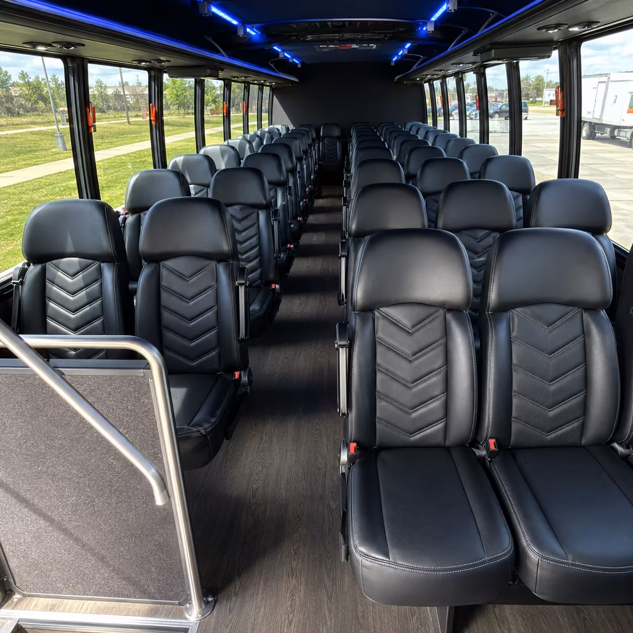 rent a field trip bus to new haven museums and science centers