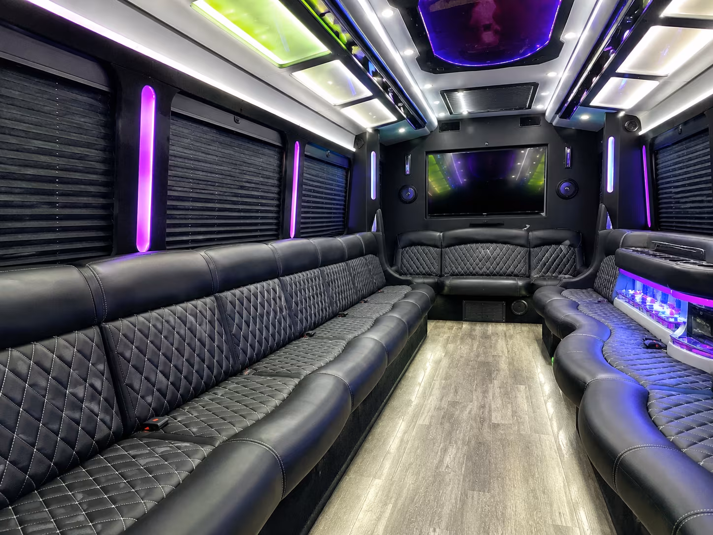 rent a new haven prom party bus or charter bus today