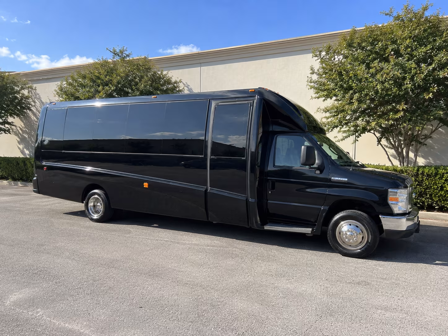 why book winery and brewery tours through newhavenshuttlebusrentals com
